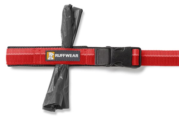 Ruffwear, Roamer Leash: flexibel dehnbare Hundeleine zum Joggen, red currant (rot)