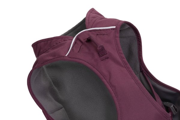 Ruffwear, Overcoat Fuse - warmer Hundemantel und sicheres Geschirr in Einem! Purple Rain (Lila)